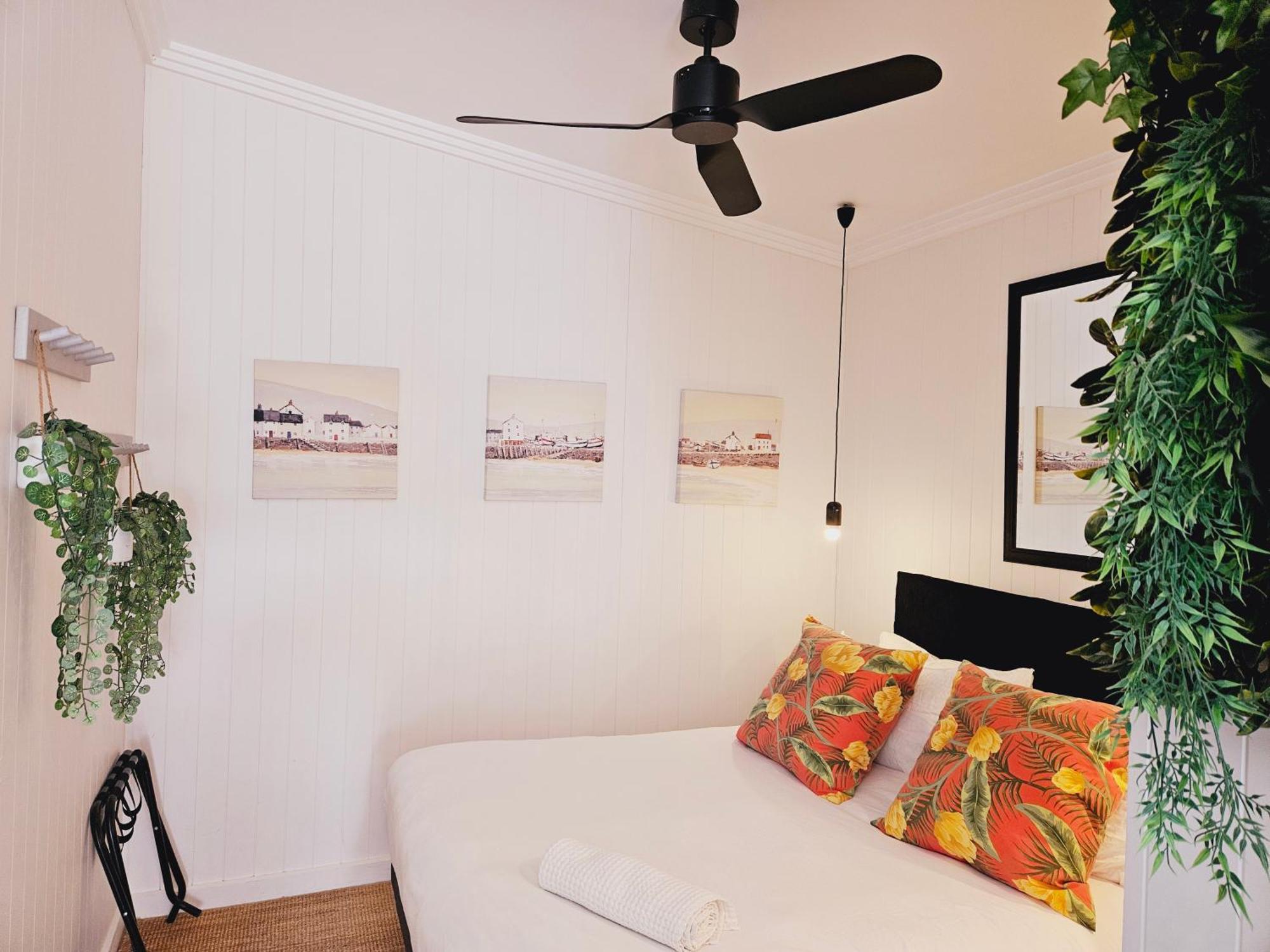Hotel By The Seaside Mornington Exteriér fotografie