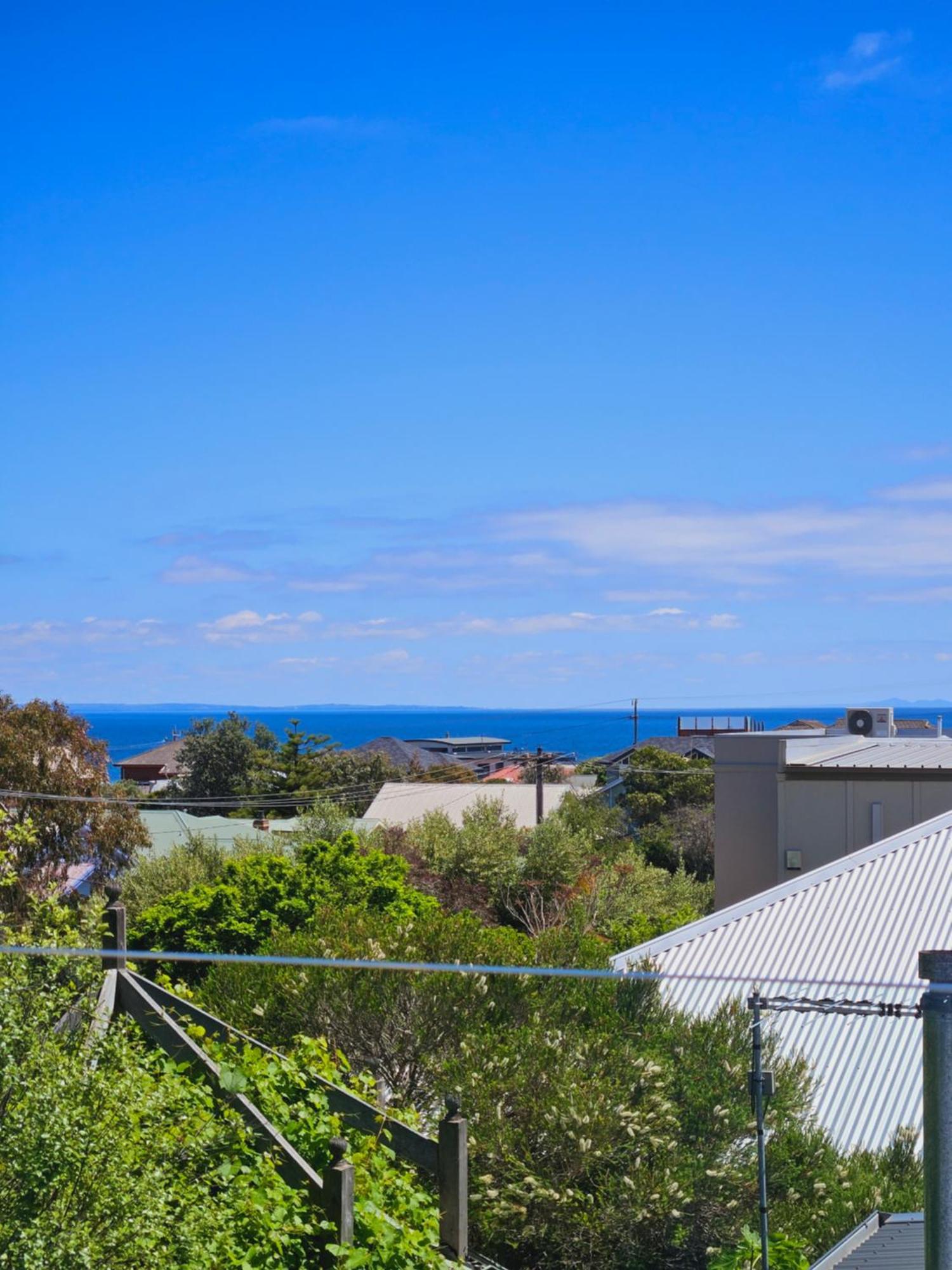 Hotel By The Seaside Mornington Exteriér fotografie