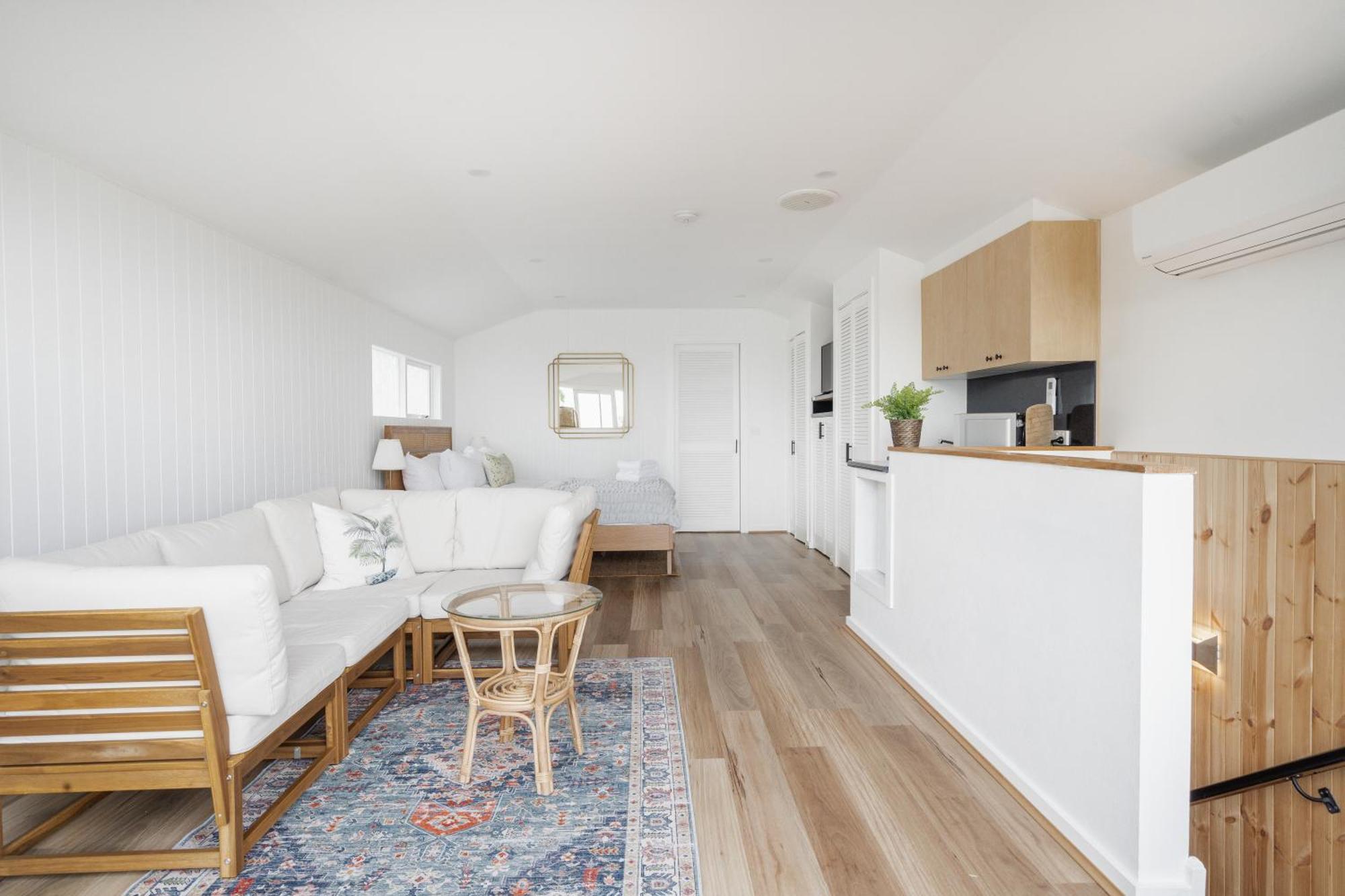 Hotel By The Seaside Mornington Exteriér fotografie